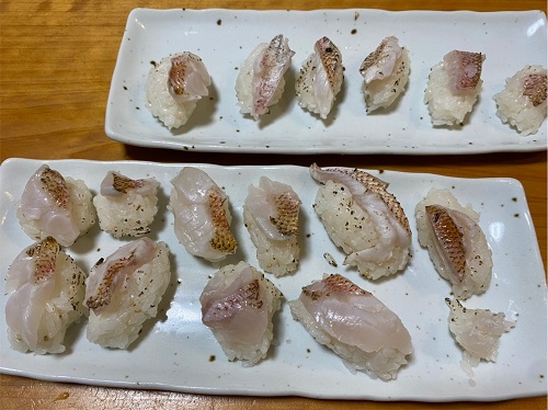 アカムツ炙り寿司の写真画像